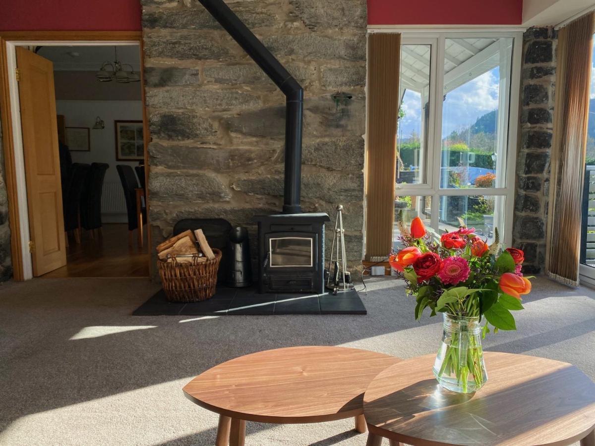 Tyn Y Fron 6 Bedroom House In Betws-Y-Coed Snowdonia Dış mekan fotoğraf
